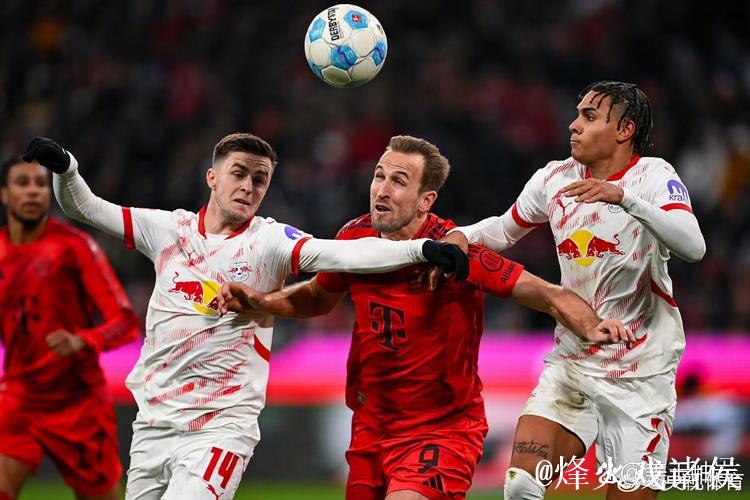 德甲-穆勒建功戈雷茨卡破门 拜仁主场2-0轻取对手